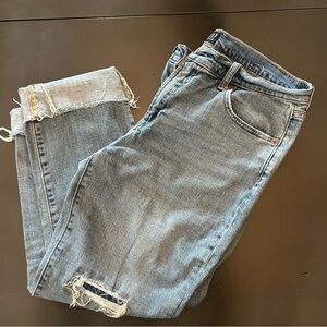 GAP Light Blue Girfriend Crop Jeans
